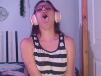 "Welcome to my secret world ... Here you will find a perfect mix of sensuality, fun and real connection. I am a girl passionate about please and discover fantasies, I love playing with your imagination and make every moment special.

In my room you will always find good vibes, laughs, a little mischief and many surprises. I am not just a model, I am your accomplice to explore your deepest wishes without judgments or limits.

Why stay with me? Because here you are the protagonist of my shows, and together we can create unforgettable moments.