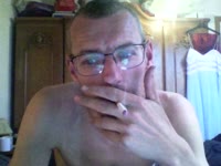 hallo lieve man, hou van naakt zitten en met mij zelf spelen en ik kijk ook heel graag naar voetbal en wielrennen , hou van dames soms ook dominant zijn of ook soms eens slaaf of sletje zijn vind ik ook leuk laat me weten en is bespreekbaar met hou van eerlijke personen wees lief en eerlijk ik draag ook graag dames kledij wil graag sletje zijn of slaaf zijn