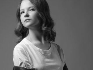 webcam girl chat room AlissaDelpiano