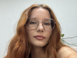 fingering camgirl MonicaHampton