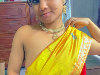 naked webcam girl Sejuti