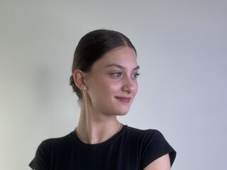 jasmin cam model SharikaWigington