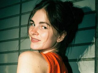 topless camgirl TerryWatsone