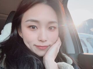 sexy webcam girl ZhiYue