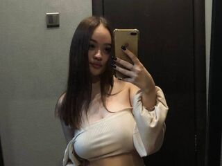 hot cam girl masturbating with vibrator SantinaHeikes