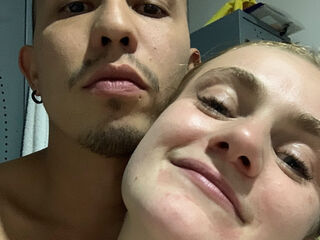 camgirl anal cam sex AndyZuzka