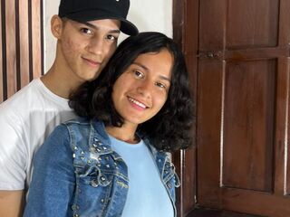 sexchat CnadyAndOliver