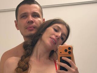 hot camcouple sex show MissAndKis