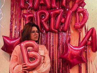 webcam striptease AdinaBoas