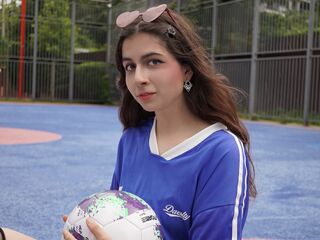 naked camgirl AdrianaCline