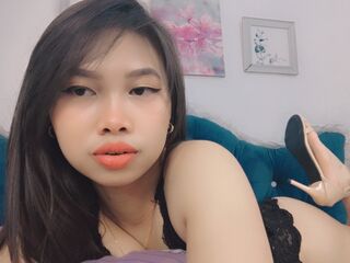 topless webcam girl AickoChann