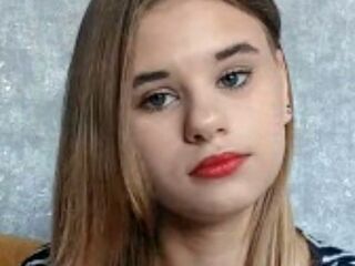 hot camslut AlannaColdivar