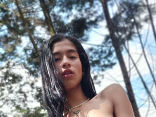 topless cam girl AlenaHorizon