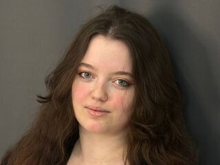 girl chatroom AletheaSarne