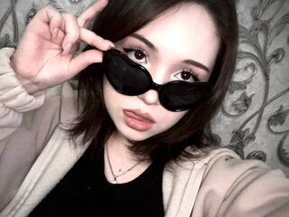 hot cam show AminaBaudoin