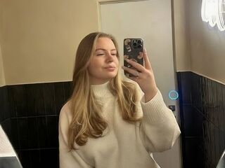 anal web cam AryaThomas