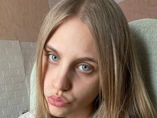 camgirl sex photo AyannaOverturf