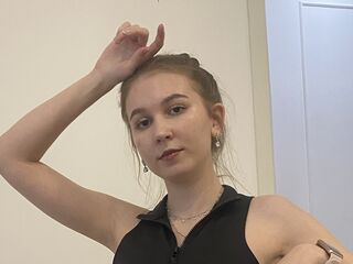 camgirl playing with sextoy BarberaCachero
