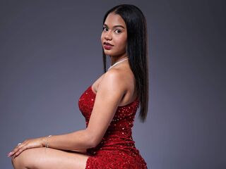 sexy webcamgirl pic BellaMazonni