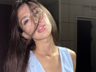 naked camgirl photo BerniceArmesto