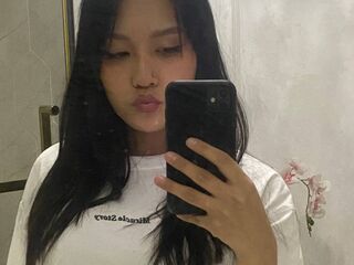 closeup pussy webcam BerniceMaguire