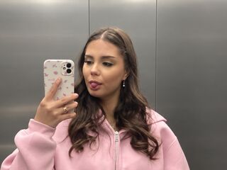 camgirl fingering pussy CarlTomkus