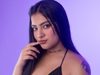 cam chat room CarlaMilano