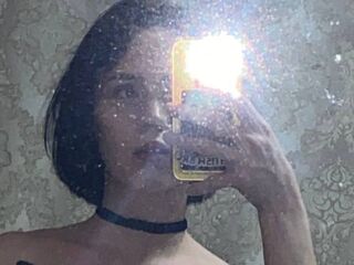 camgirl webcam sex picture CarolineBlagman
