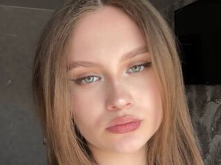 free web cam chat CarylonPreis