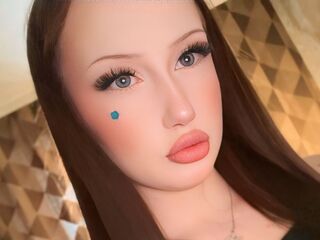 naked webcamgirl CharlenaSloane