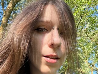 camgirl masturbating with sextoy CordeliaHelmig