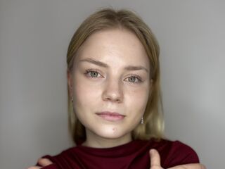 nude cam girl pic DelenaLabonne