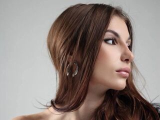 hot strip tease web cam DionnaTalone