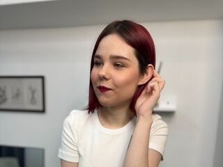 nude webcamgirl pic EarthaHerlan