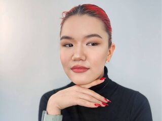 fingering webcamgirl EliciaFeickert