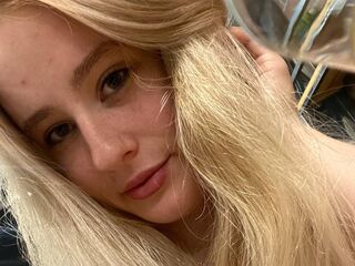 cam girl camsex ElvinaHadwin