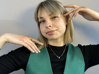 sex show online EmelineBurrough