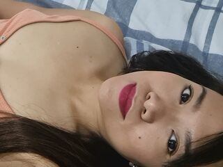 cam girl showing tits EmeraldPink
