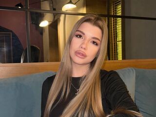 camsex picture EmmyRamsdell