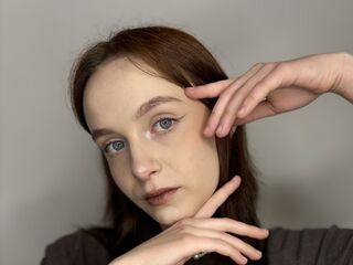 chat room photo ErmaSpillman