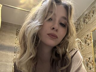 webcamgirl sexchat GwendolineMoore