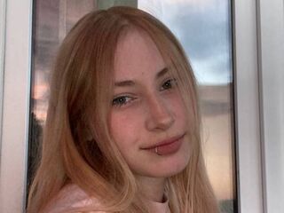 livecam picture HelaineSchecter