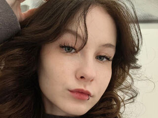 free chat JaneenSpinola