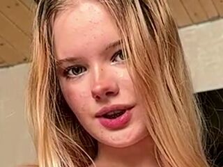 webcam pic JeannettaCeraos