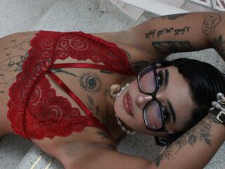 camgirl masturbating with sex toy JessiHilton