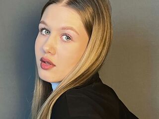 webcamgirl JoycelynDoctor