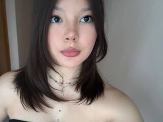 hardcore webcam JulienneCharters