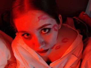 naughty camwhore JuneGutierrez