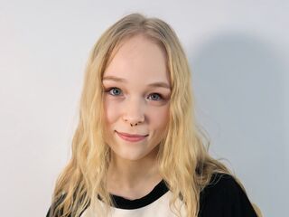 cam chat room KamiMellema