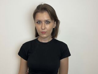 cam girl live cam KariErpelding